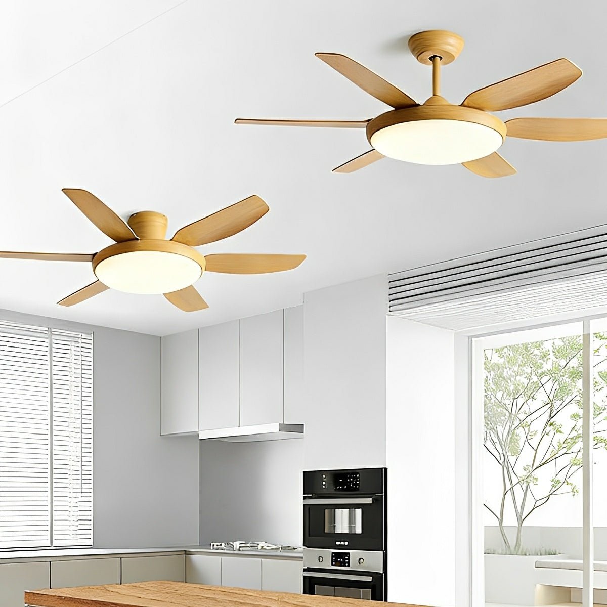 Ventilador de techo con luz Gelvira en un salón amplio de estilo nórdico – imagen 5