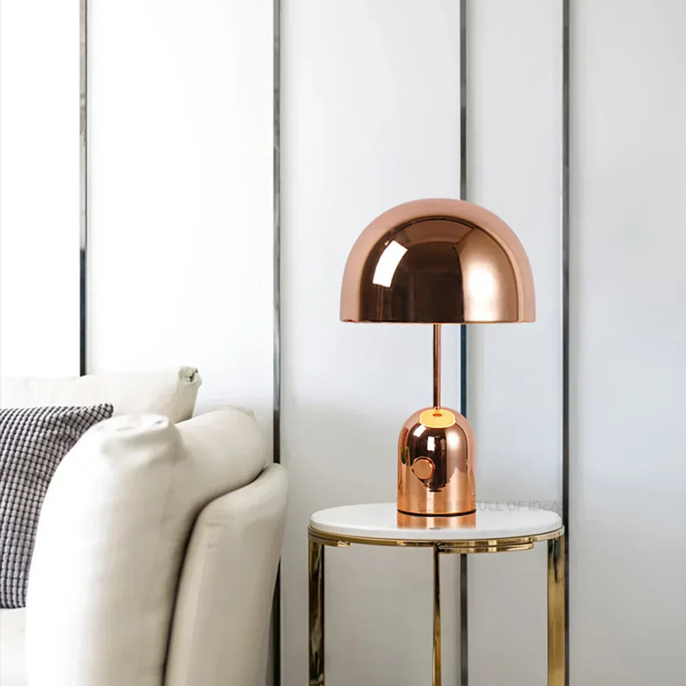 LuzSeta - Lámpara de Mesa Moderna con Diseño Elegante