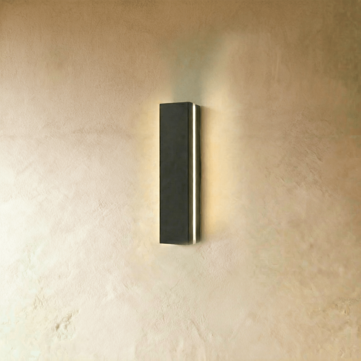 Aplique de pared exterior lineal Ostrina – vista principal