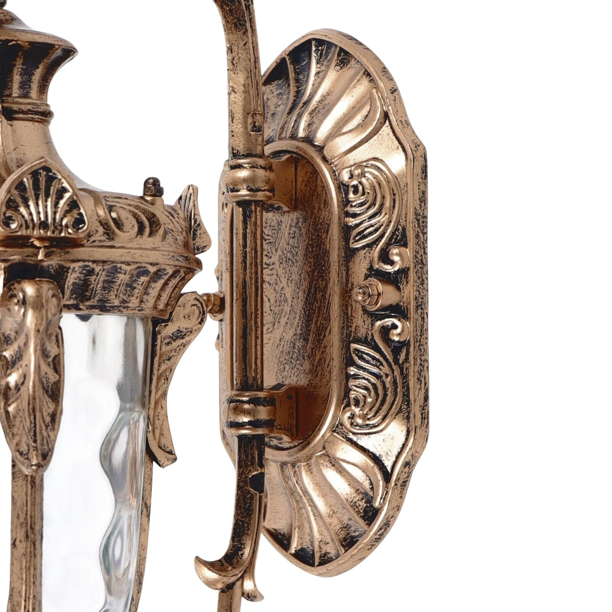 Farol de pared exterior clásico Zalumbra – detalle de la placa de pared ornamentada