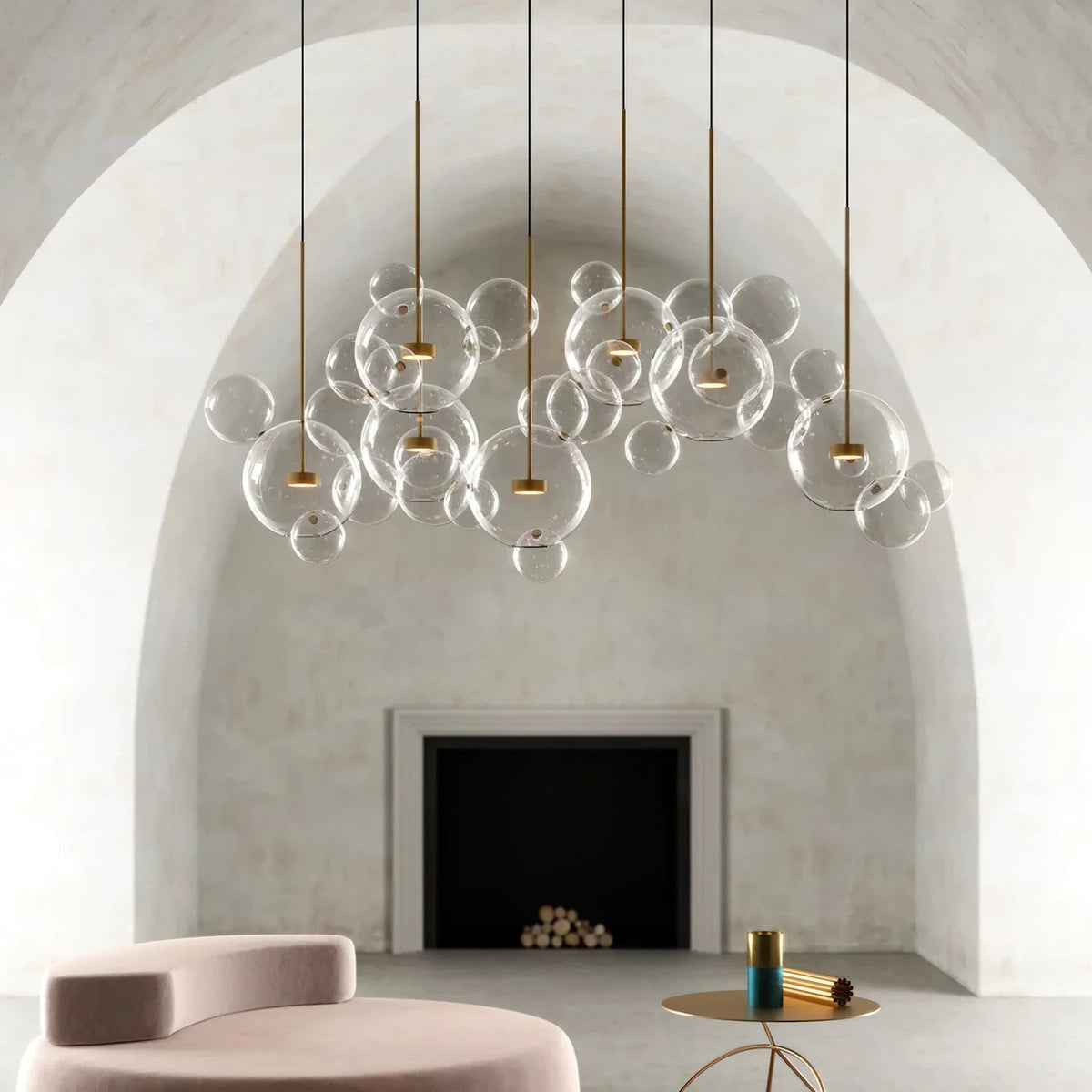 Lámpara colgante de esferas de cristal Perlada en un salón luminoso – imagen 3