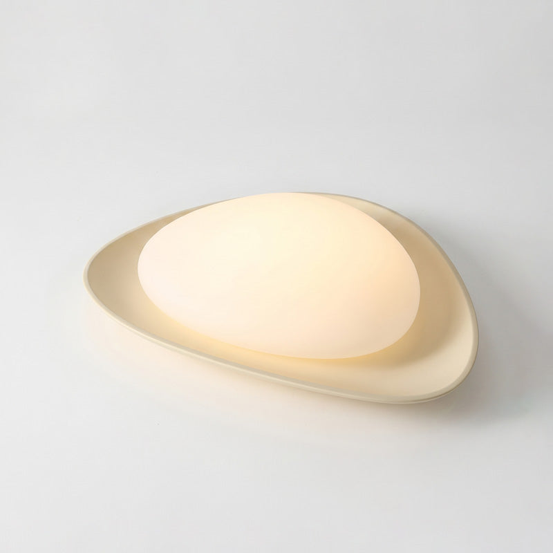 Cantela - Plafón de Techo LED en Forma de Canto Rodado Orgánico Moderno