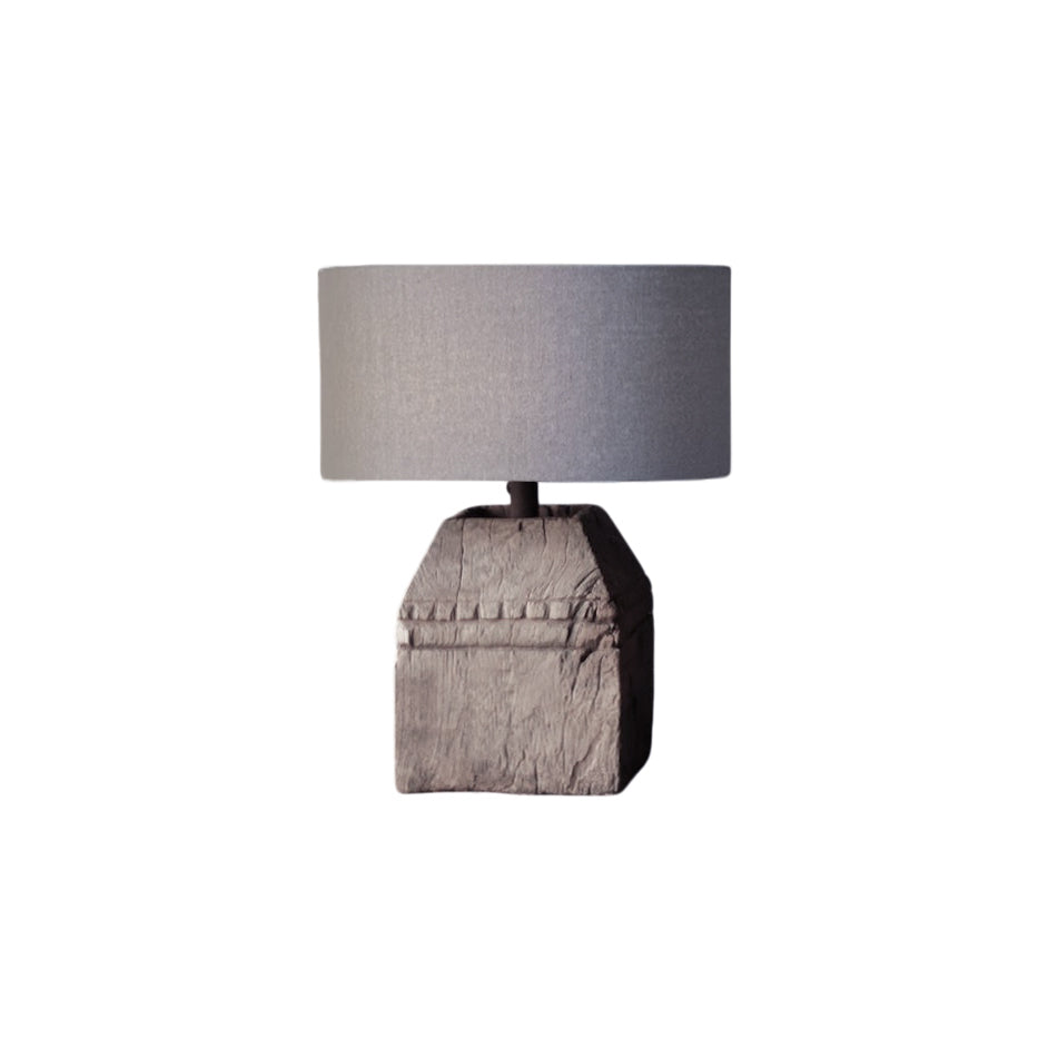 Lámpara de mesa de madera Roblena – vista principal