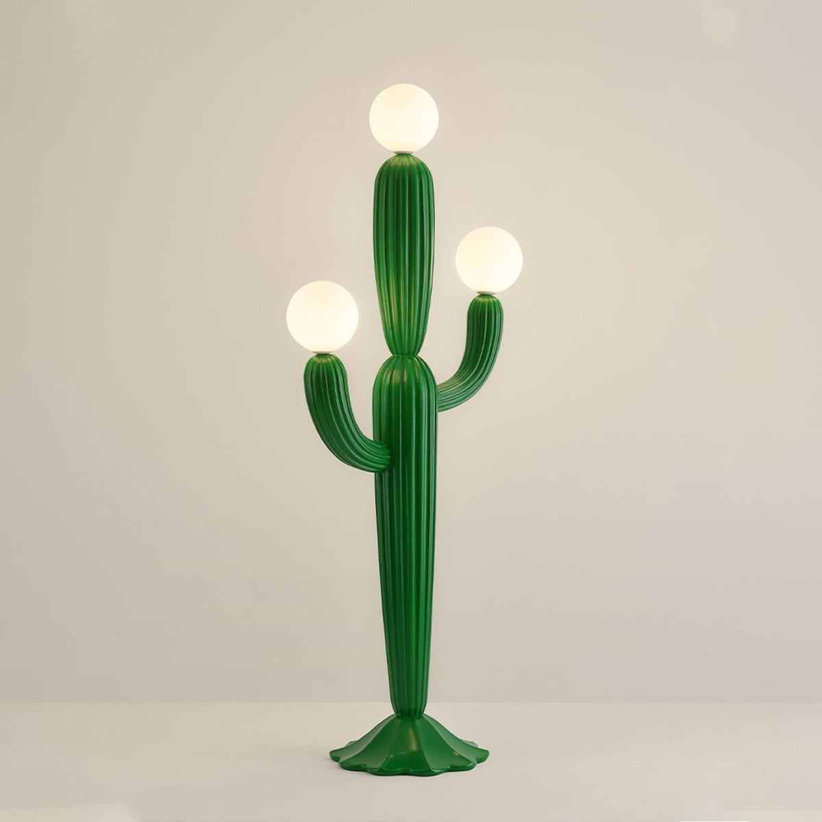 Lámpara de pie cactus Saguara – en color verde