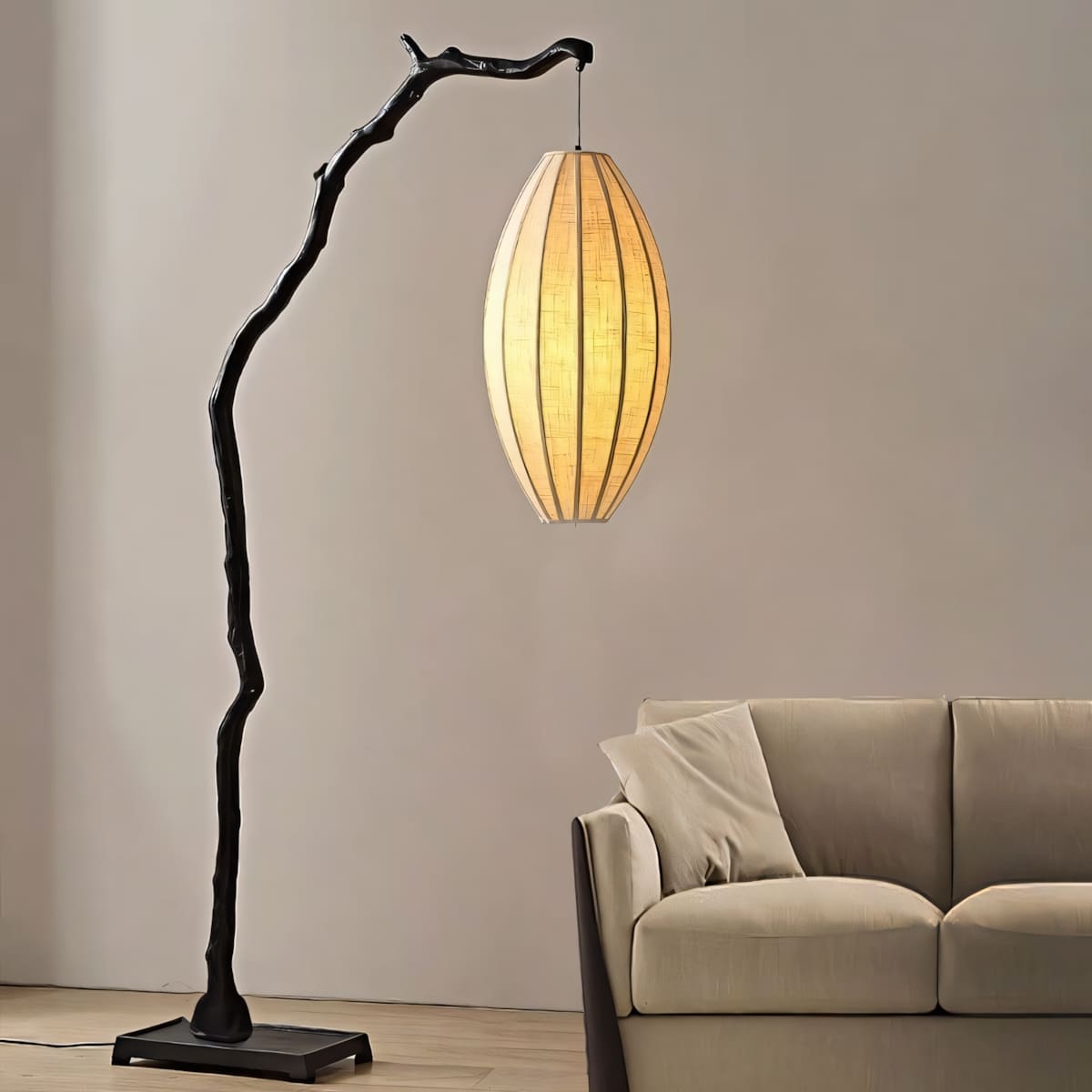 Lámpara de pie rama con farol de tela Sarmela en un salón japandi – imagen 12