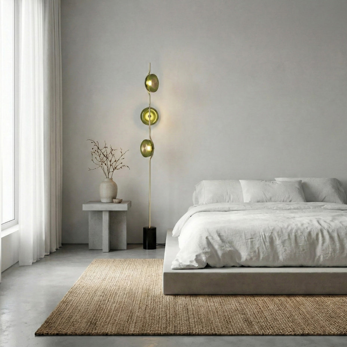 Lámpara de pie LED Tallina en un salón de estilo cálido – imagen 10