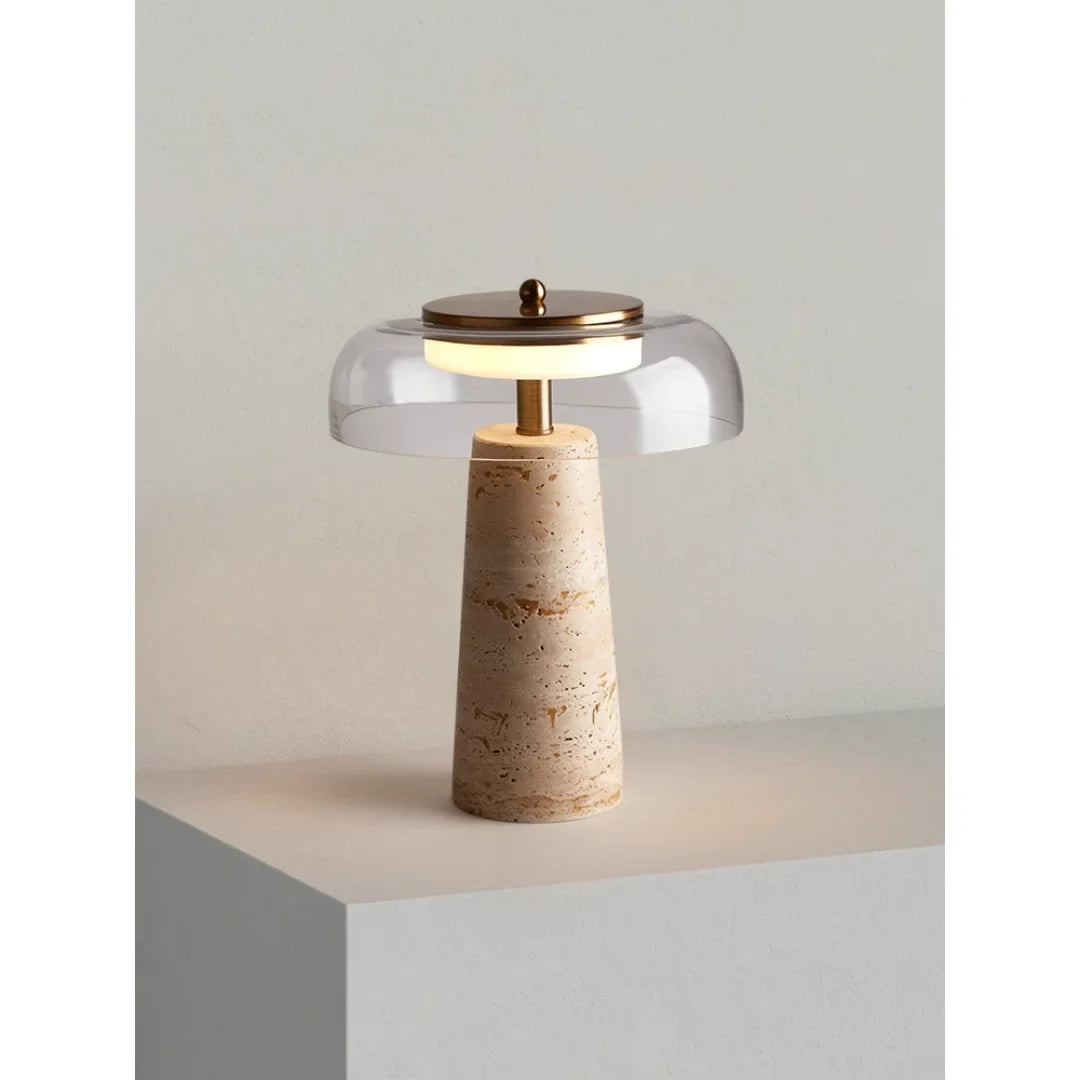 Lámpara de mesa de travertino Latena – con cúpula de cristal transparente