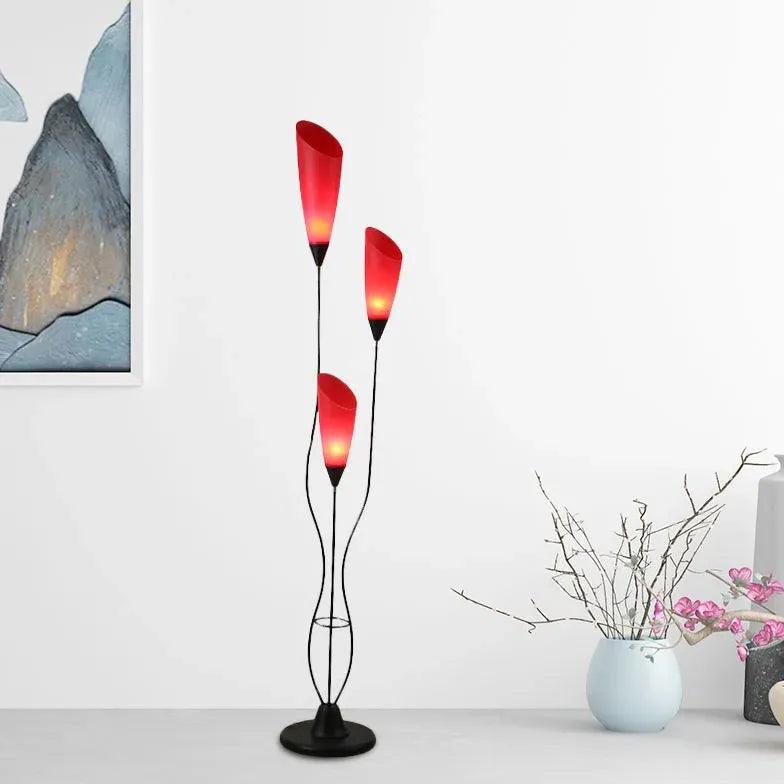Jacinta - Lámpara de Pie de 3 Luces con Pétalos Rojos y Tallos Curvos