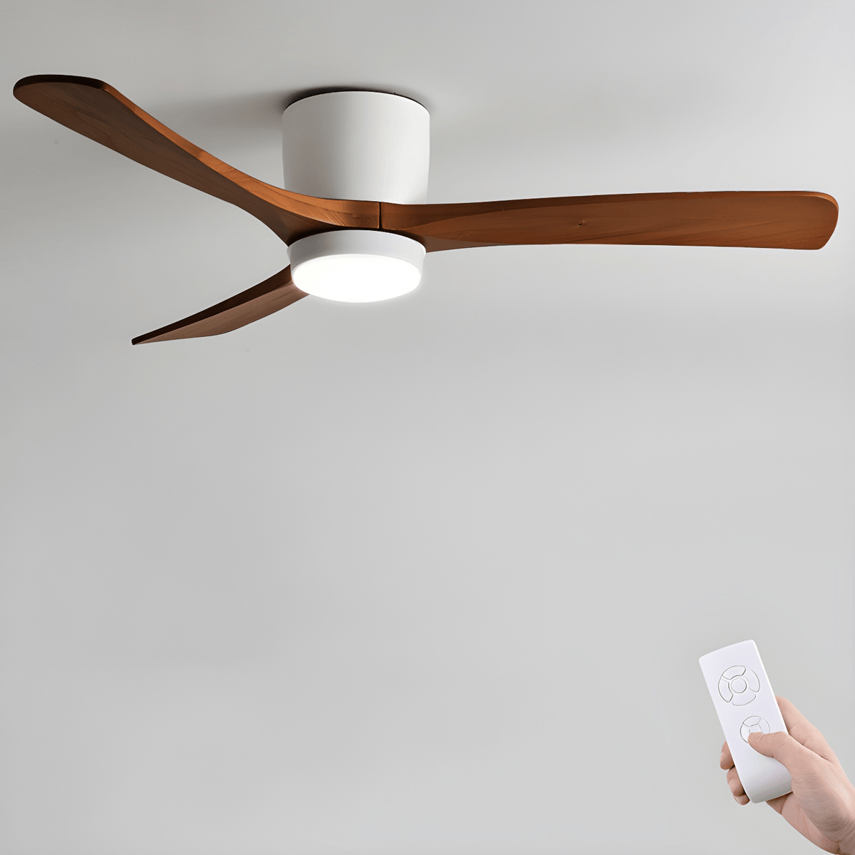 Ventilador de techo con luz Alisio – blanco y nogal