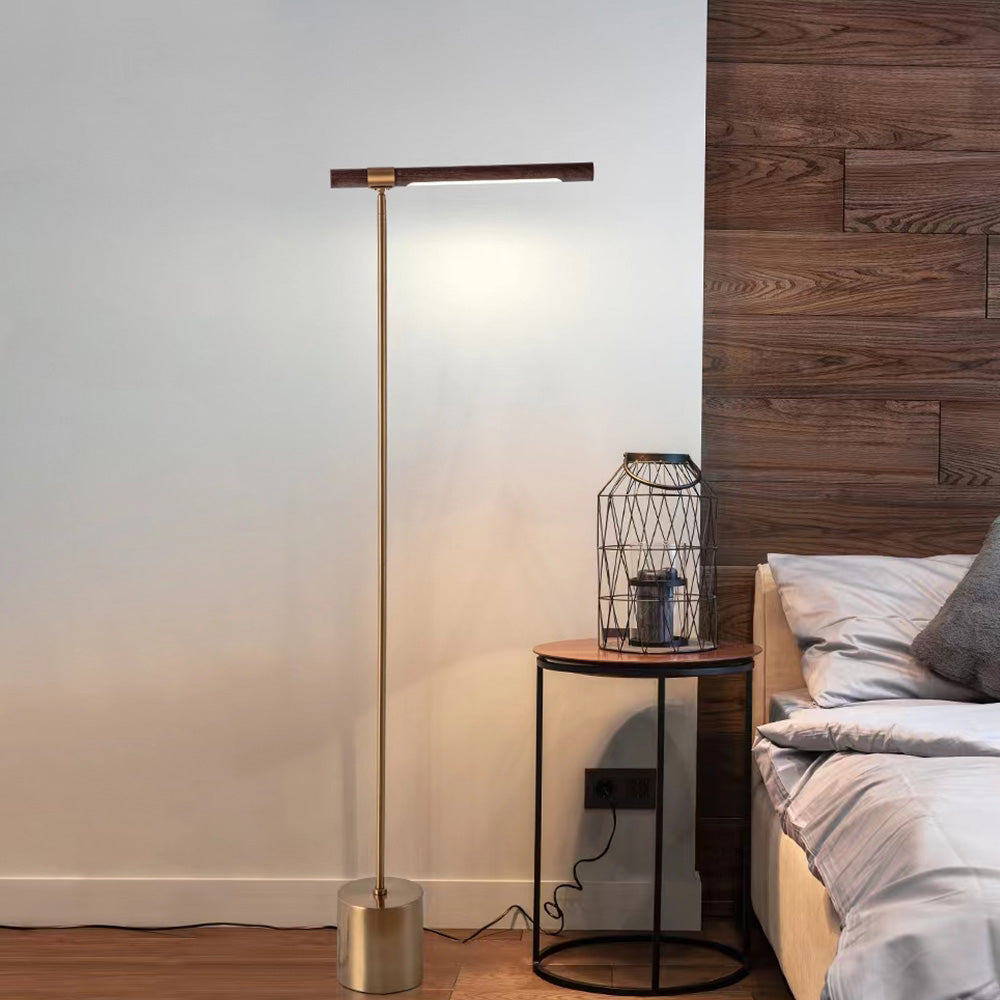 Lámpara de pie LED lineal Varena en un salón minimalista – imagen 4