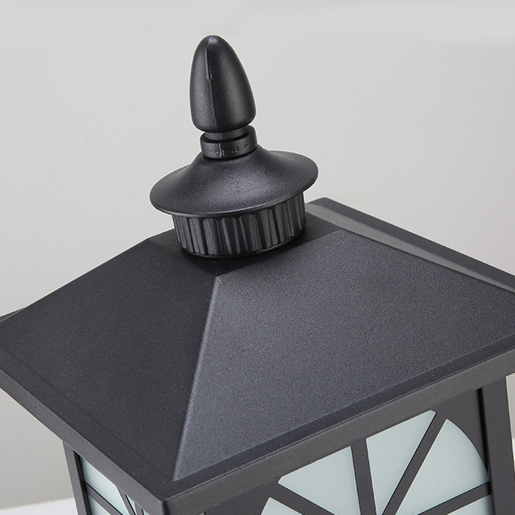 Farol de pilar exterior Kolmara – detalle del remate