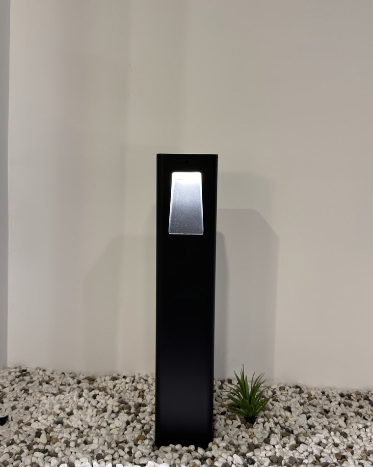 Baliza de jardín LED Idaro – sobre grava blanca