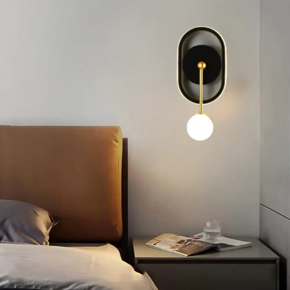 Lumea – Lámpara de Pared Regulable con Diseño Elegante