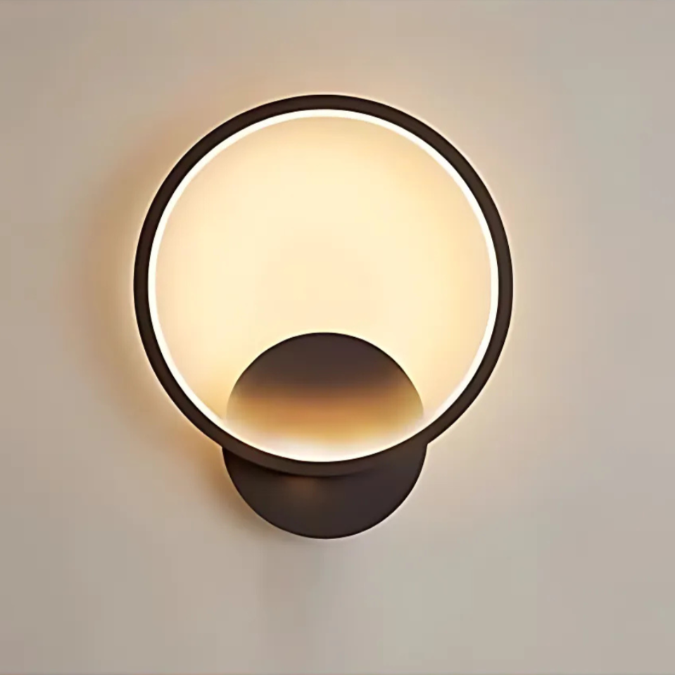 Noralu - Lámpara de Pared Nórdica Moderna con Luz Cálida y Diseño Escandinavo - Aplique Pared de Metal y Vidrio