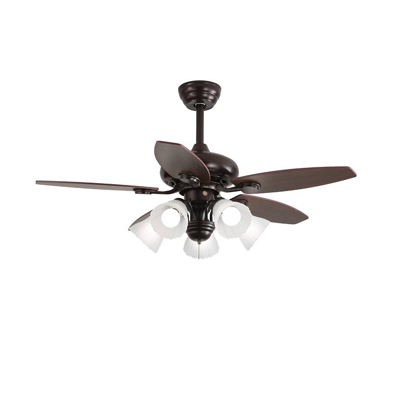 Ventilador de techo con luz Ambela en un comedor acogedor – imagen 12