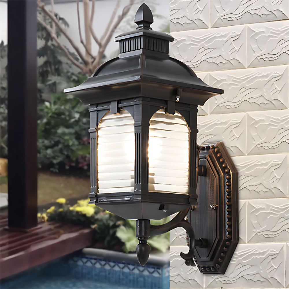 Farol de pared exterior Ocandil – junto a una piscina