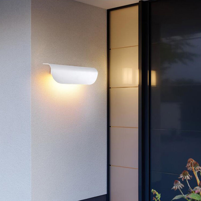Aplique de pared exterior Ilsura en una fachada – imagen 6