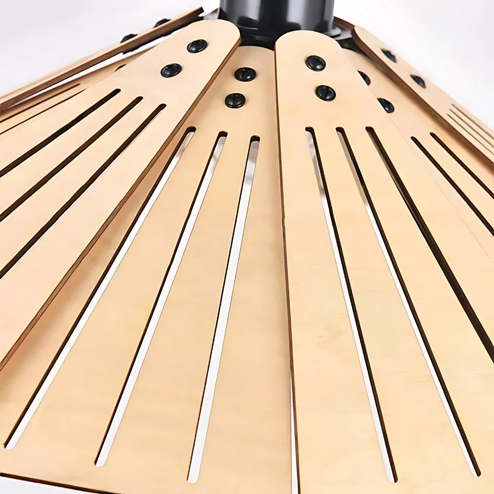 Lámpara colgante de madera Bardela – detalle de las lamas de madera