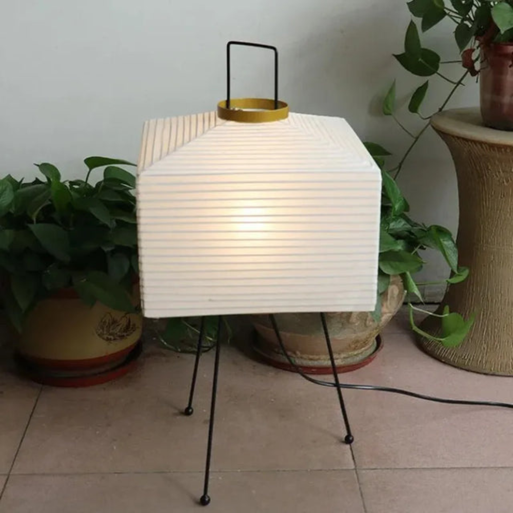 Lámpara de papel de arroz Esvela en un salón de estilo japandi – imagen 4