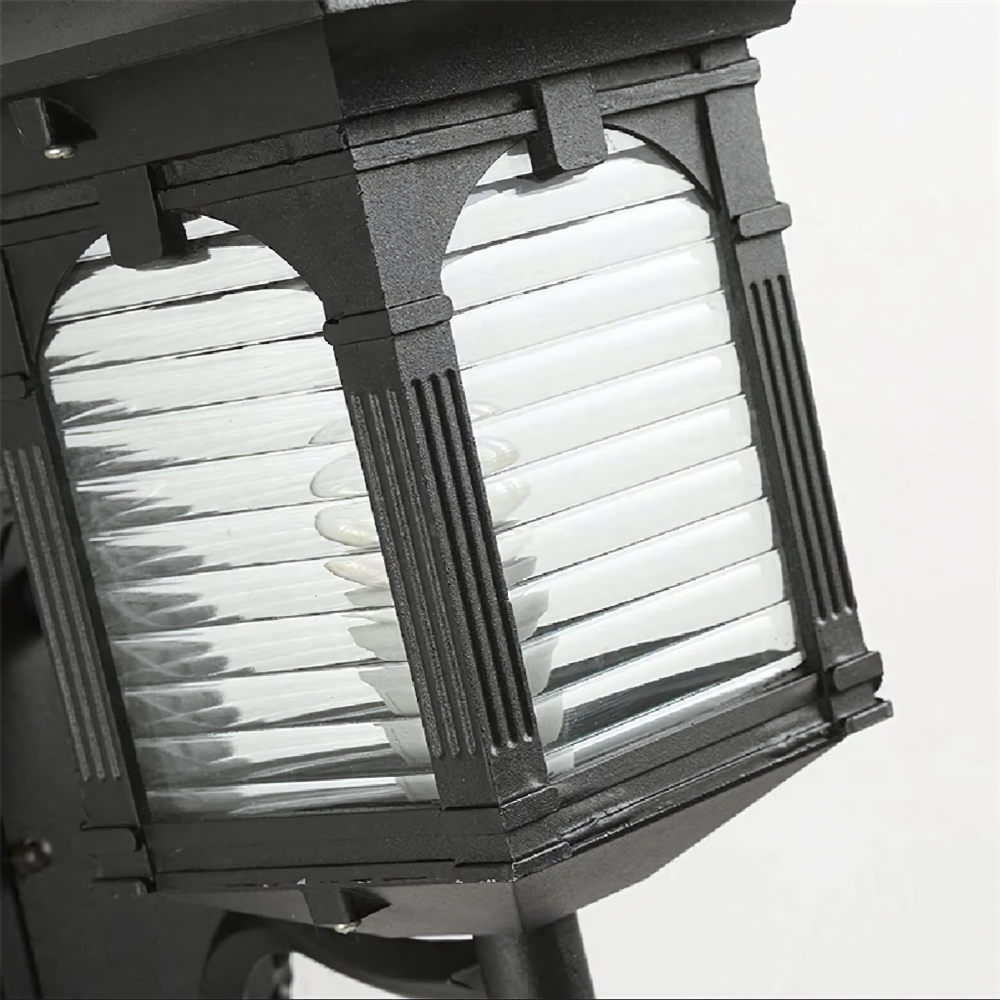 Farol de pared exterior Ocandil – detalle del cristal estriado