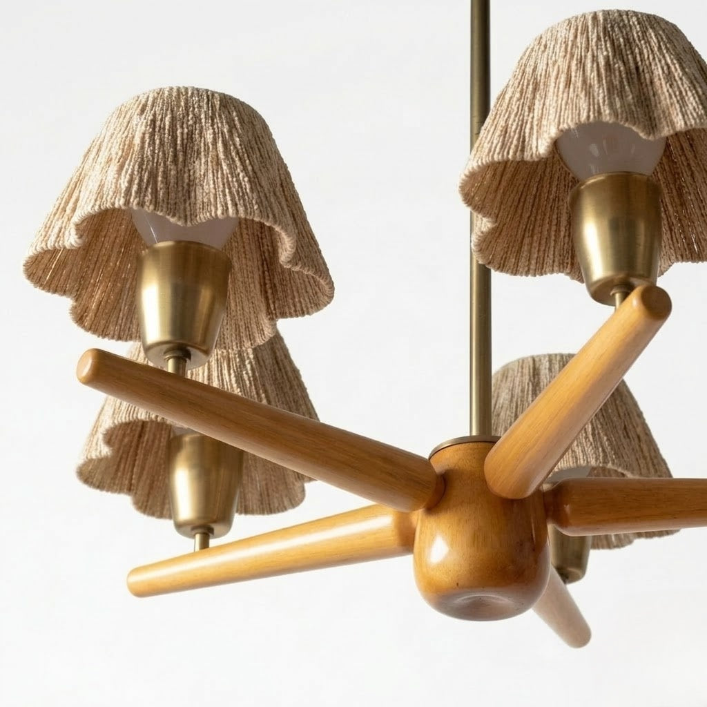 Lámpara de araña de madera Bosvira – detalle de los brazos de madera