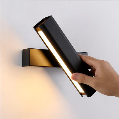 Astroclaro Axis: Aplique de Pared LED Moderno de Metal en Negro/Blanco