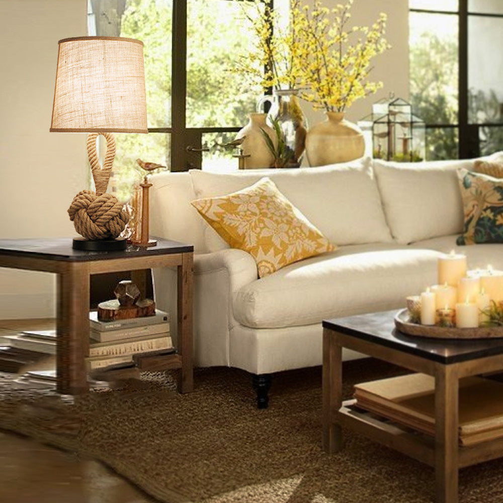 Lámpara de mesa de cuerda Lonudo en un salón de estilo costero – imagen 5