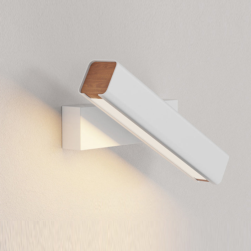 Astroclaro Axis: Aplique de Pared LED Moderno de Metal en Negro/Blanco