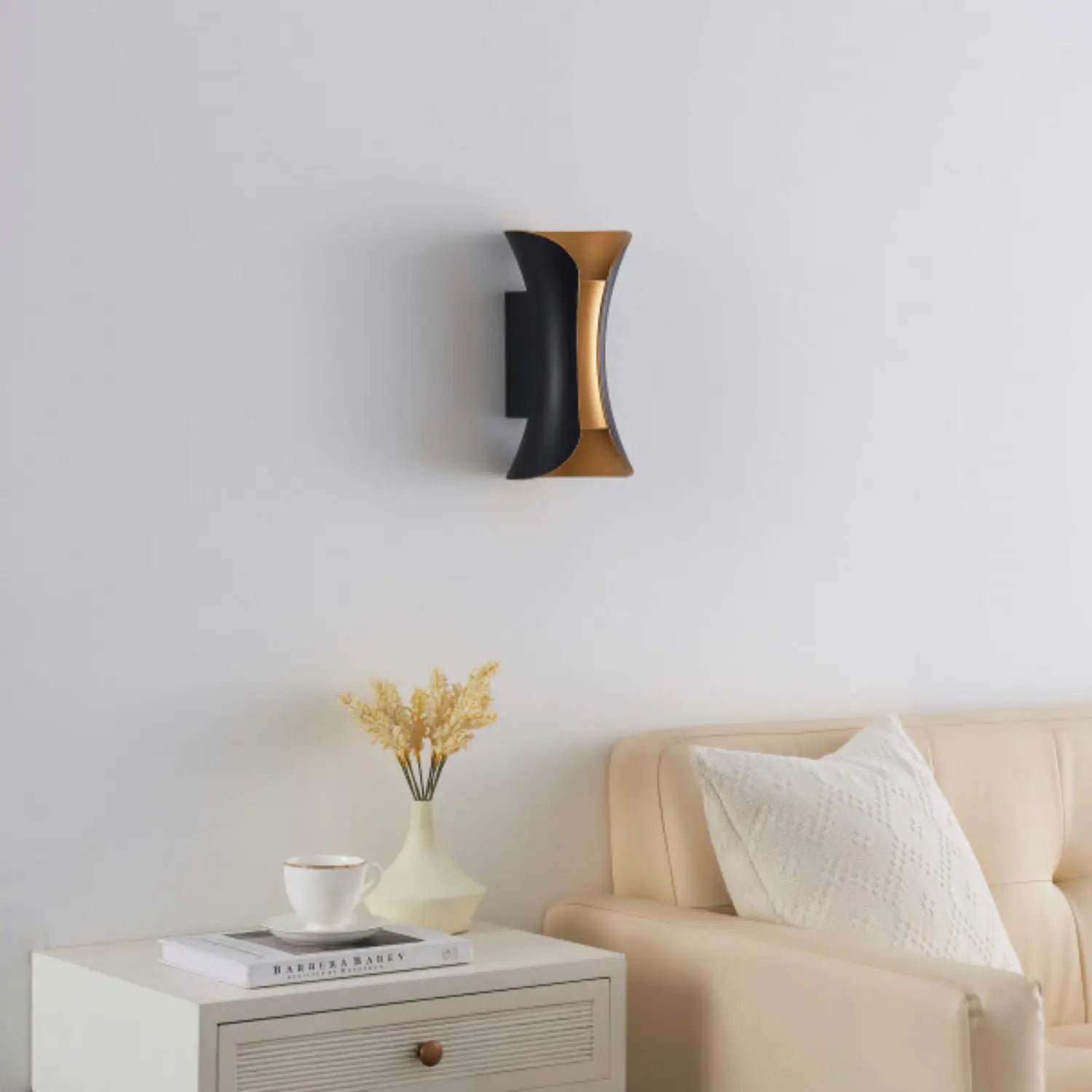 Luzora - Lámpara de Pared Exterior Elegante y Duradera