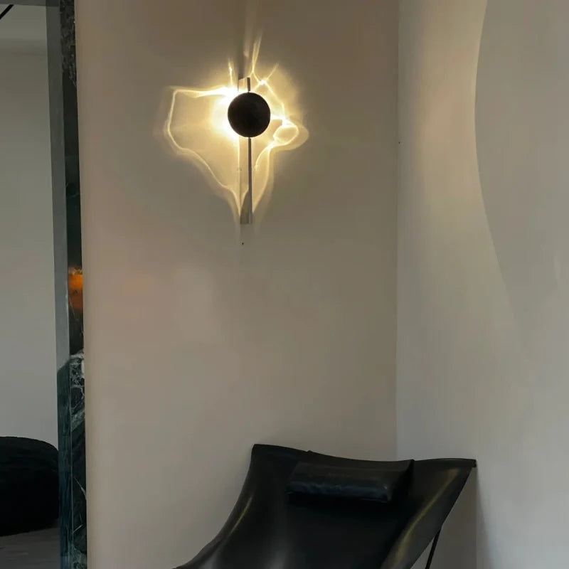 Aplique de pared LED de ondas Olaya en un salón moderno – imagen 14