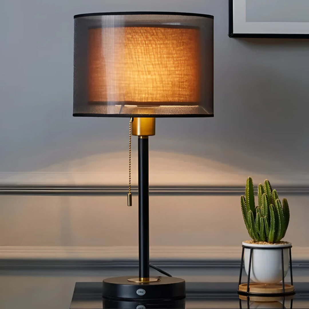 Lámpara de mesa Dorana con doble pantalla de tela – vista principal