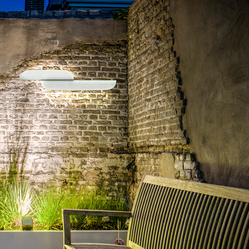 Aplique de pared exterior Ilsura en una fachada – imagen 10