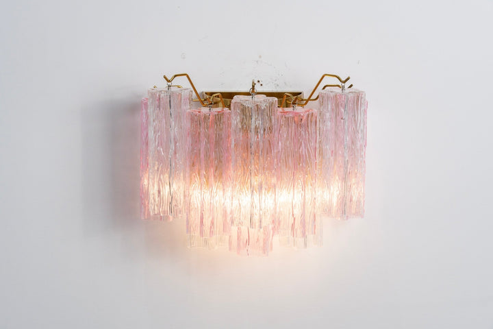 Aplique de pared de tubos de cristal rosa Osmara – encendido con luz cálida
