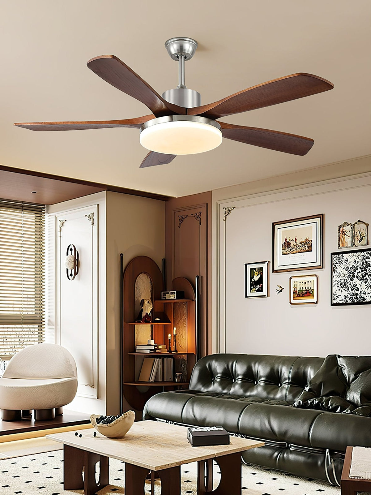 Ventilador de techo con luz Celena en un salón contemporáneo – imagen 4
