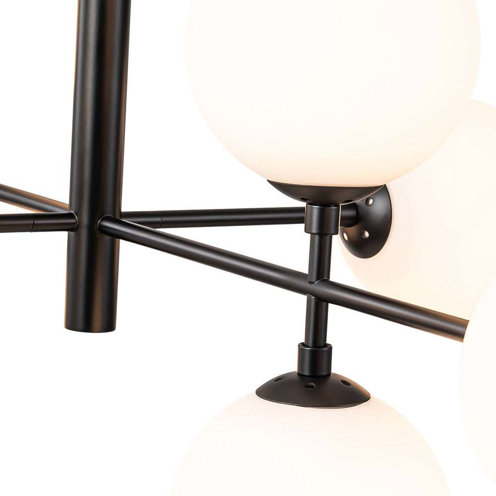 Lámpara de araña sputnik Kosmira sobre una mesa de comedor – imagen 13