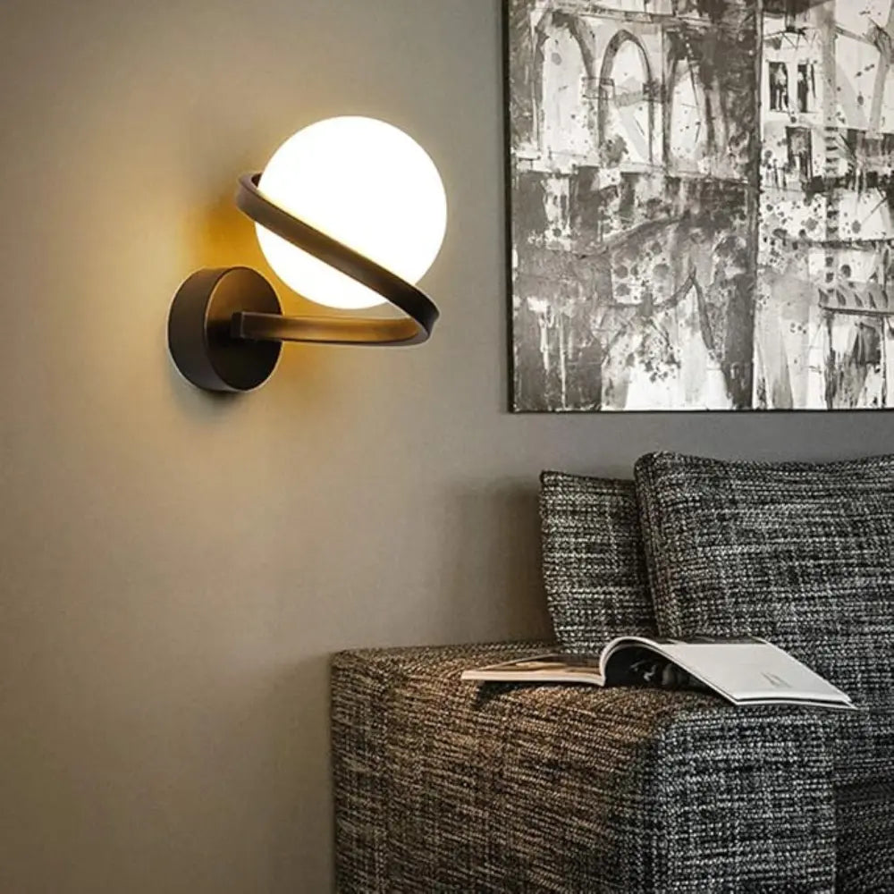 Espiraluz – Lámpara de Pared Moderna