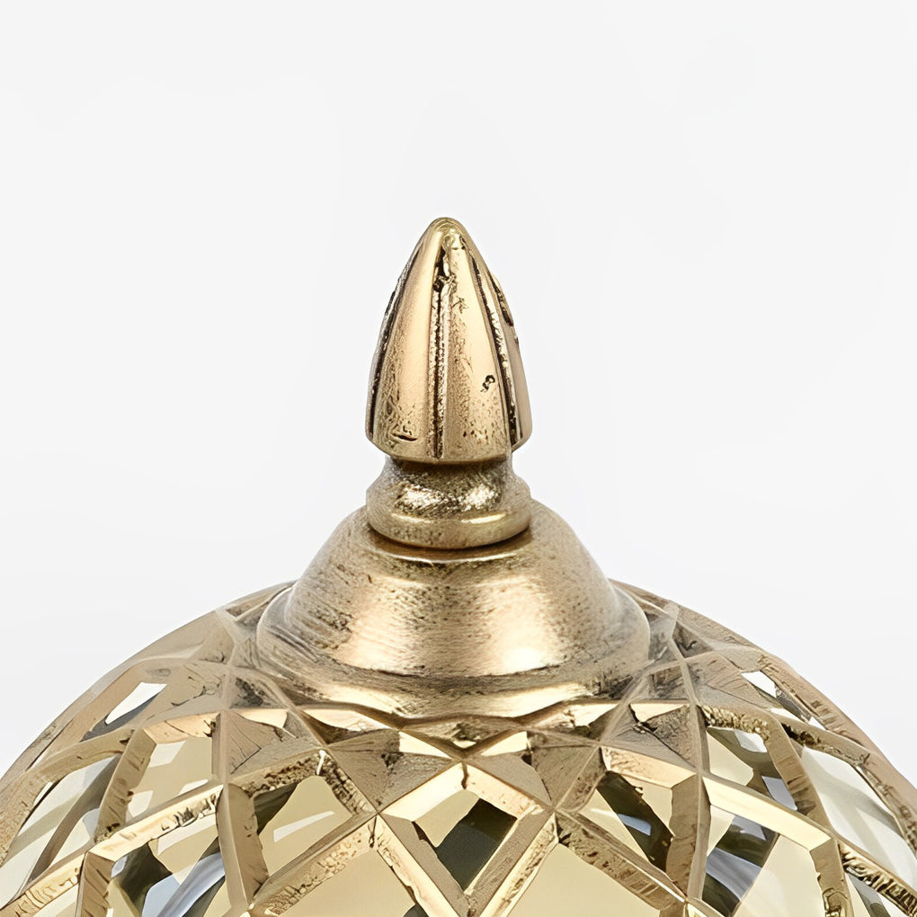 Farol de pilar exterior Oncela – detalle del remate superior