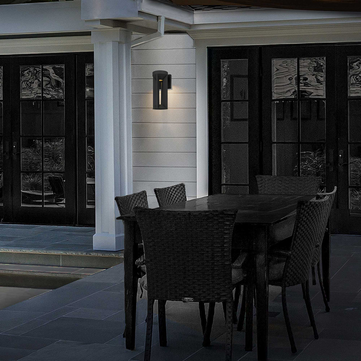 Aplique de pared exterior LED Umbrela en una fachada contemporánea – imagen 2