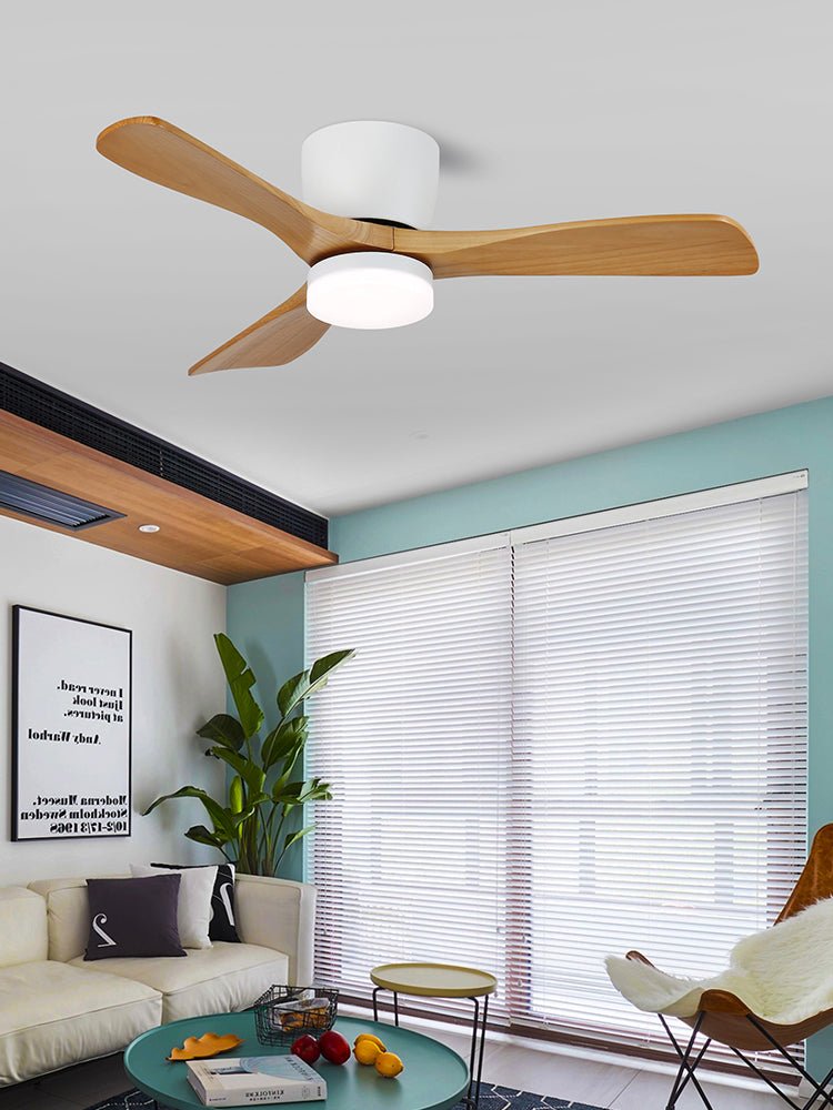 Ventilador de techo con luz Soplana en un salón acogedor – imagen 14
