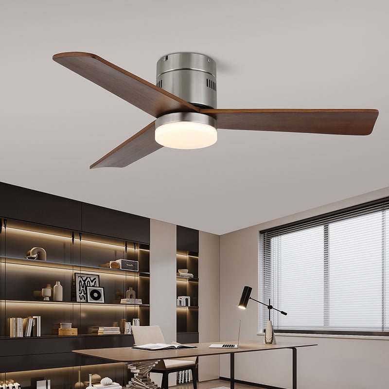 Ventilador de techo con luz Aireno en un salón minimalista – imagen 3
