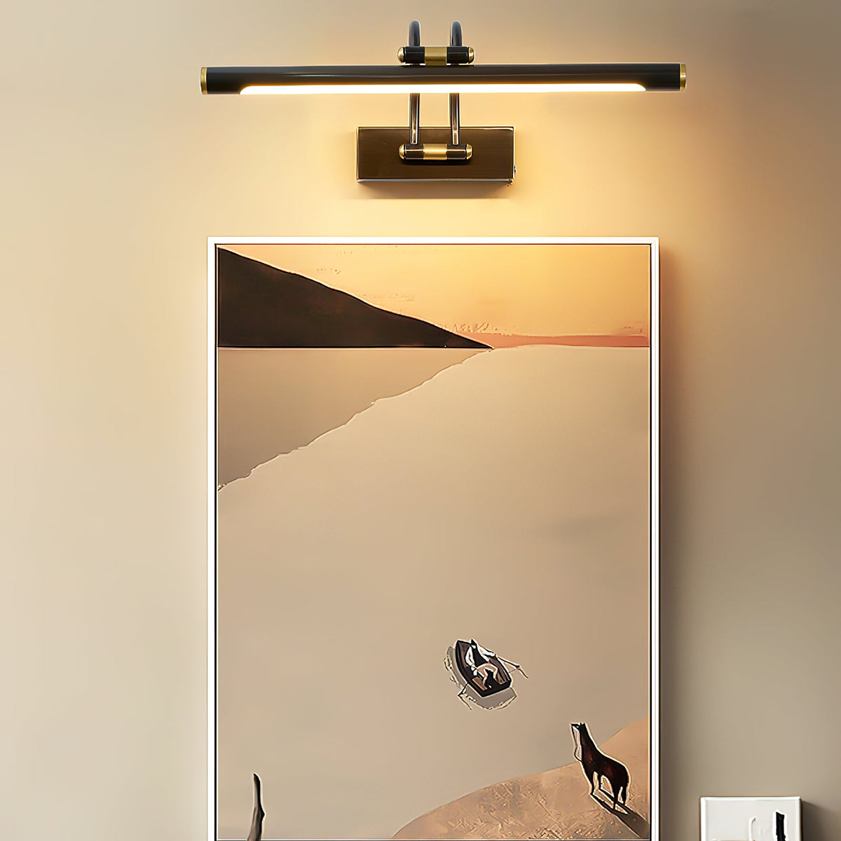 Aplique para cuadros recargable Retablo sobre un cuadro en el salón – imagen 3