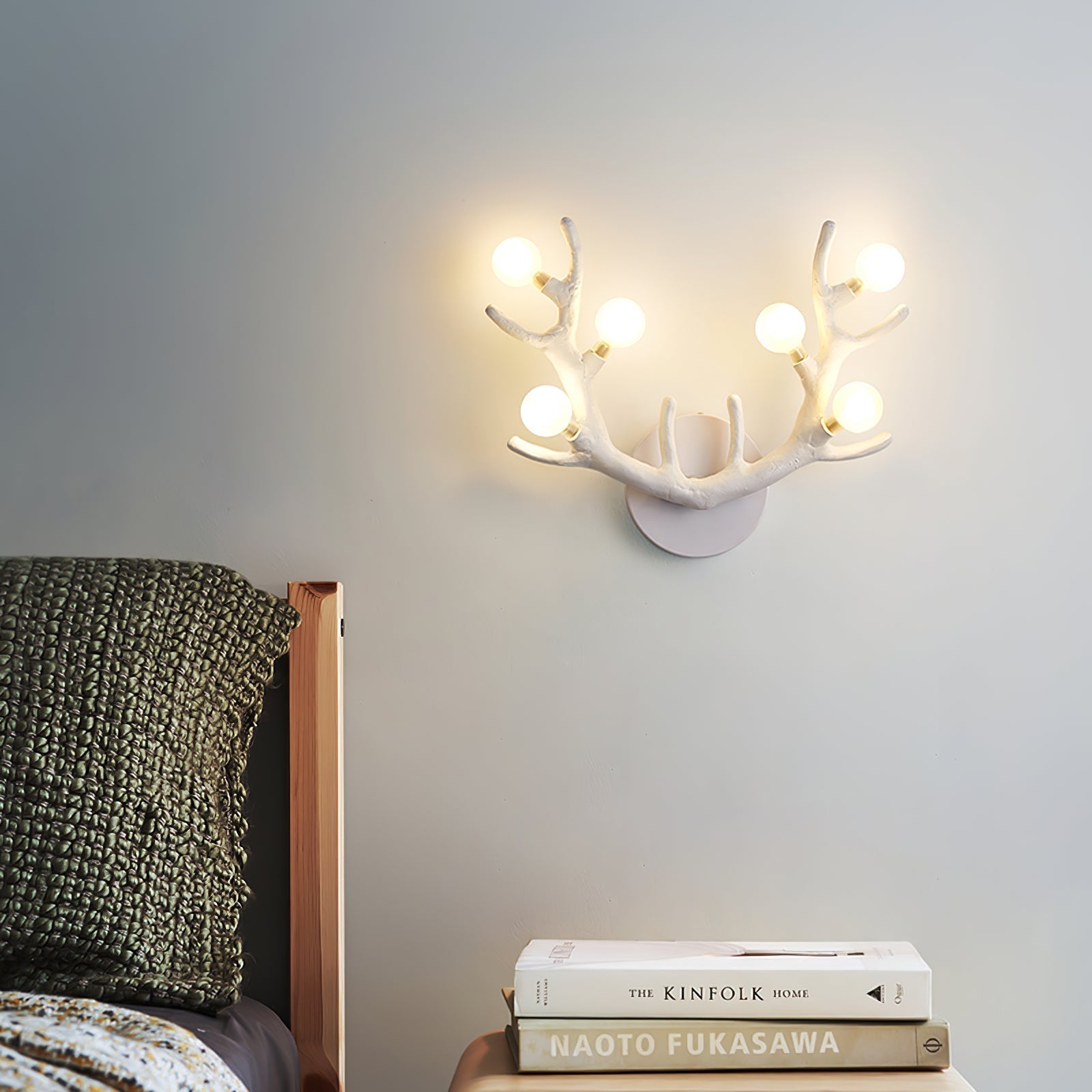 CiervoLuz - Lámpara de Pared de Madera con Diseño Natural