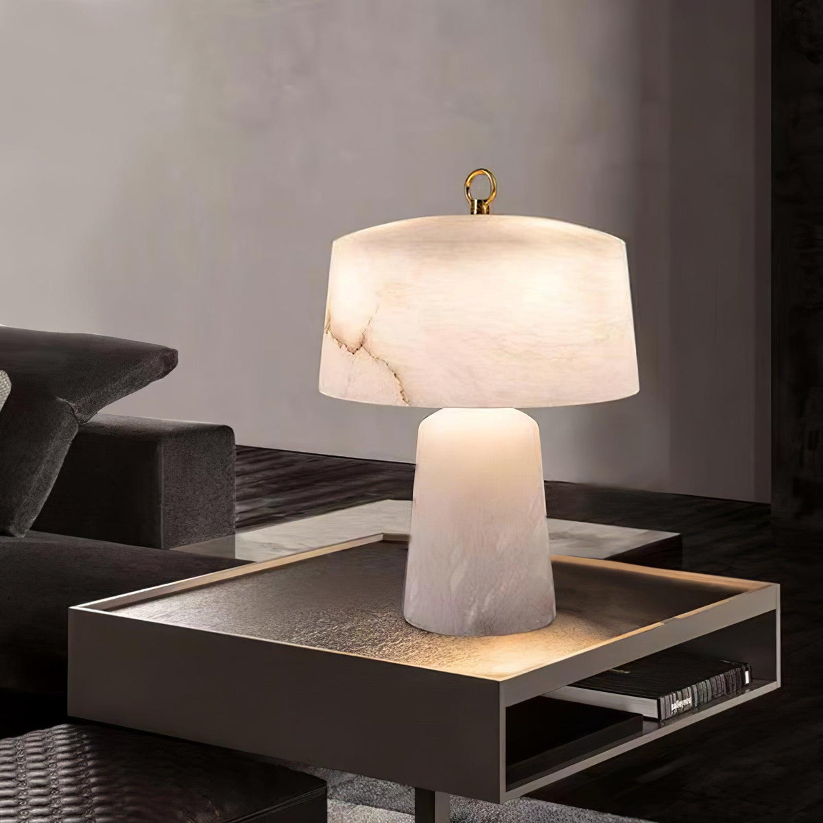 Lámpara de mesa Inalba de alabastro en un dormitorio elegante – imagen 11