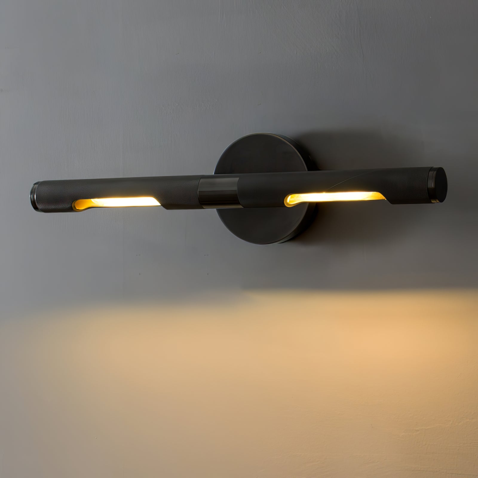 Aplique de Pared Anvers de Latón para Iluminación de Arte – Diseño Moderno y Elegante 7