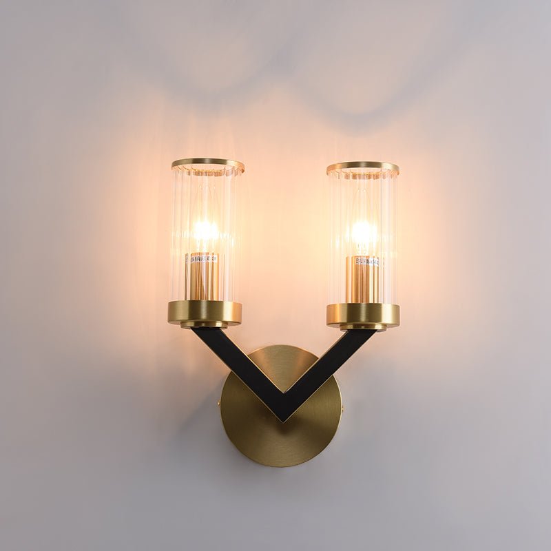 Aplique de Pared Creativo en Forma de V con Acabado en Oro – Lámpara para Baño Estilo Mid-Century 4