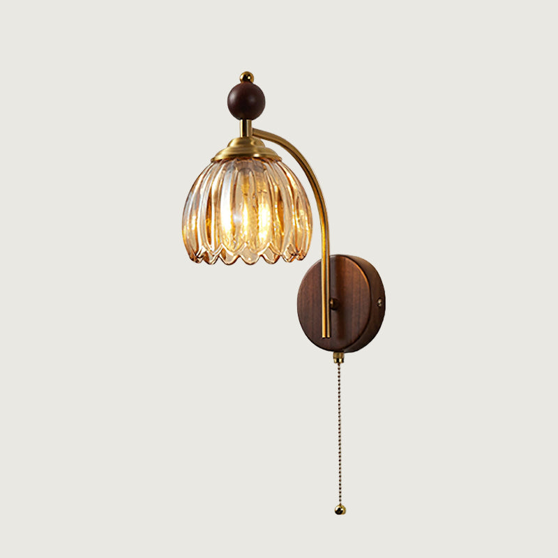 Aplique de Pared Freya de Estilo Retro en Madera y Latón – Lámpara de Interior Elegante 9