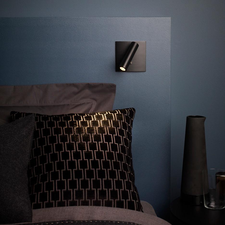 Aplique de Pared LED Cuadrado con Diseño Moderno y Luz Cálida – Negro y Cobre 6
