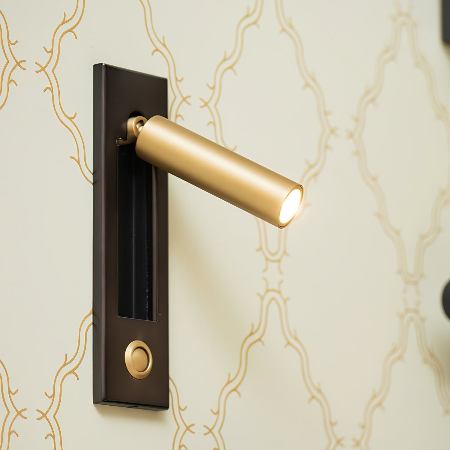 Aplique de Pared LED Integrado para Dormitorio, Iluminación Moderna y Funcional, Acabado en Aluminio y Metal, Tamaño Compacto 5