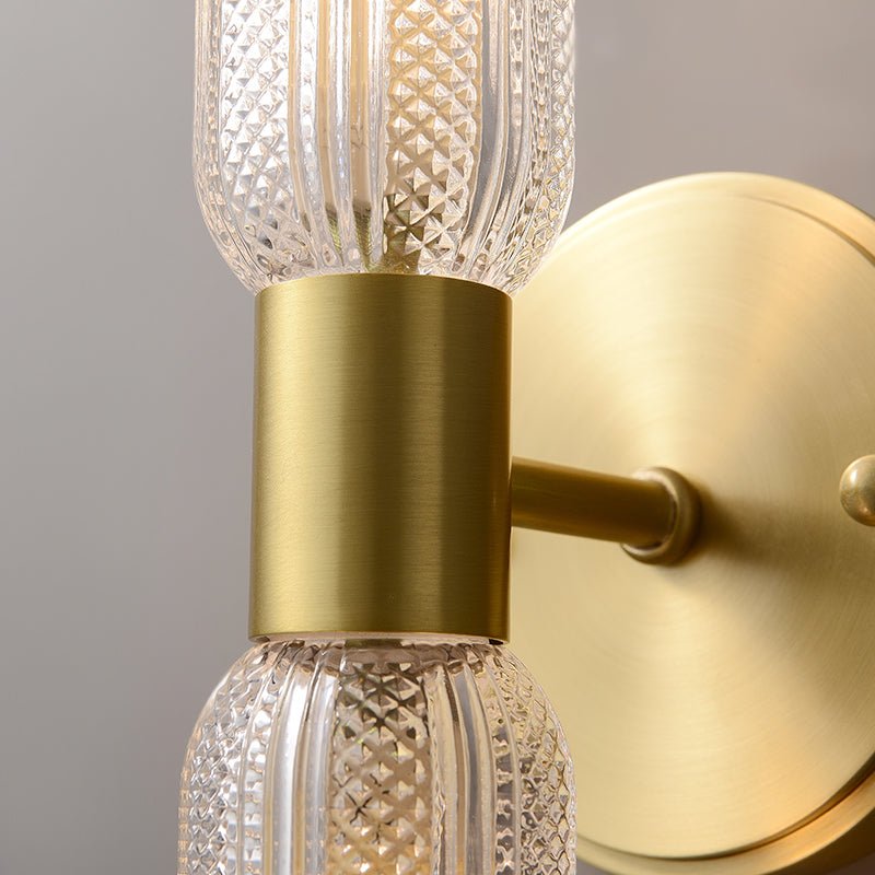 Aplique de Pared Moderno de Dos Luces con Acabado en Bronce y Vidrio 7
