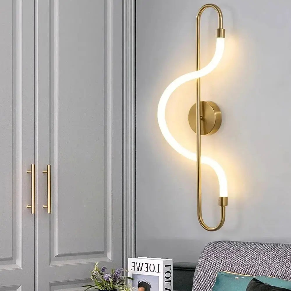 Aplique de Pared Moderno de Hierro con Luz LED Cálida – Diseño Elegante y Minimalista 4